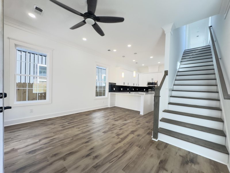 Property image 4 of 2014 Forest Avenue in Union Heights, North Charleston, SC 29405