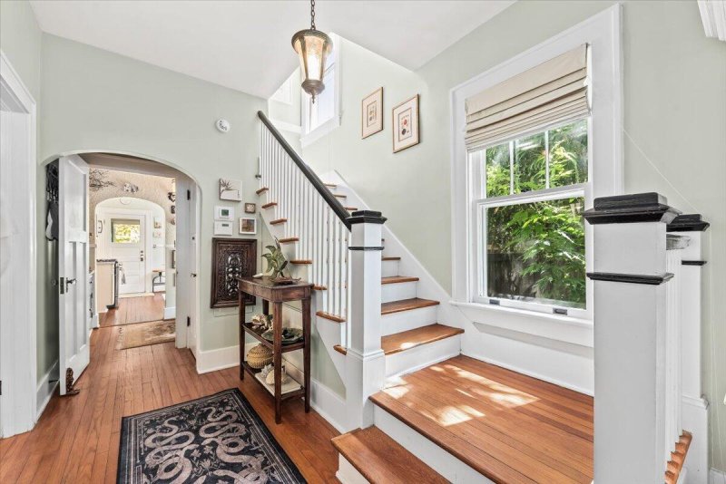 Property image 4 at 2066 Wappoo Drive, Charleston, SC 29412