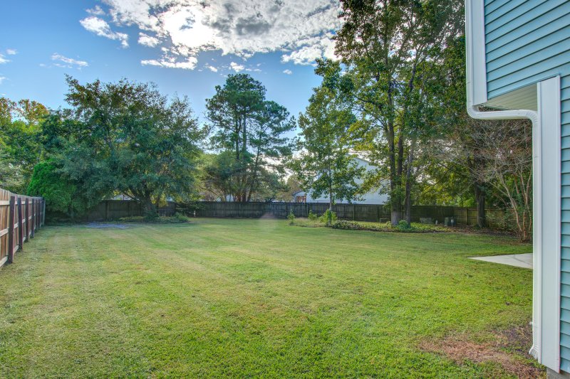 Property image 3 of 206 Lynton Court in Devon Forest, Goose Creek, SC 29445