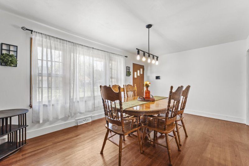 Property image 3 at 7038 Kenneth Drive, North Charleston, SC 29406