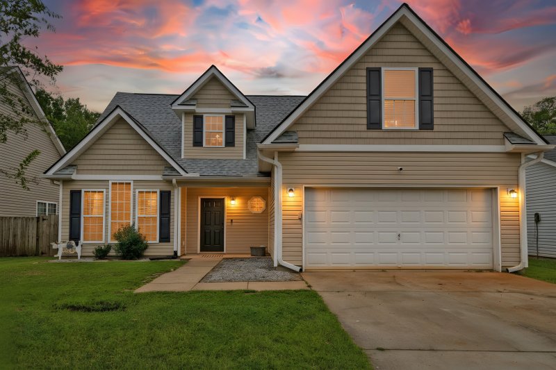 8930 High Cotton Court