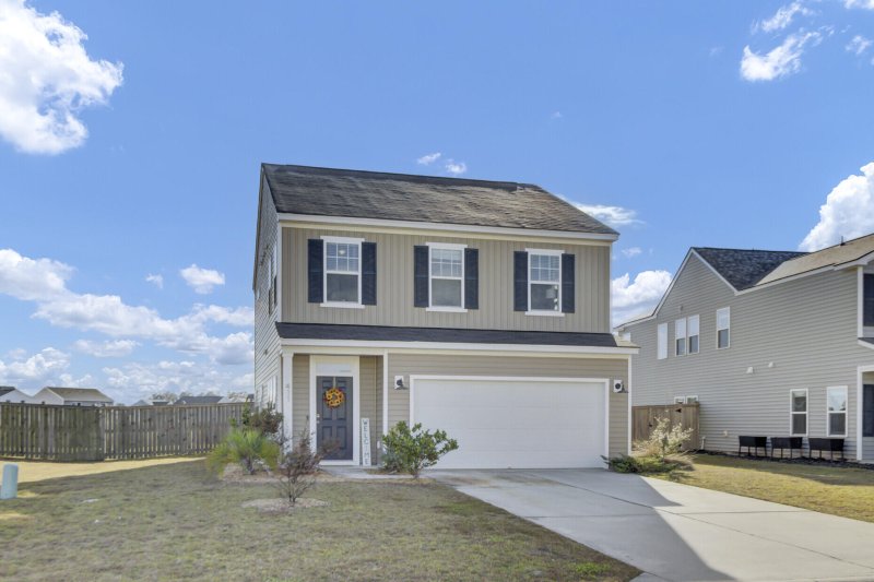 Property image 2 of 411 Carrara Drive in Cane Bay Plantation, Summerville, SC 29486