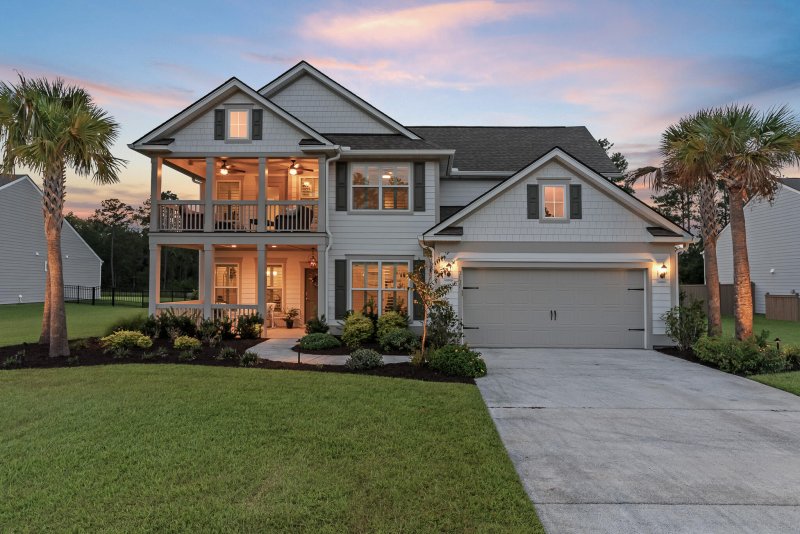 Property image 2 of 3137 Hugh Bennett Drive in Sea Island Preserve, Johns Island, SC 29455