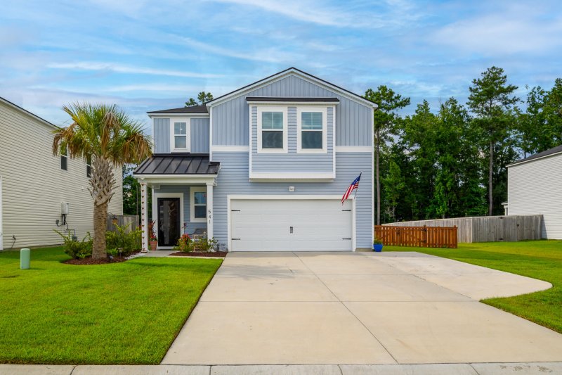 Property image 5 of 541 Spanish Wells Road in Cane Bay Plantation, Summerville, SC 29486