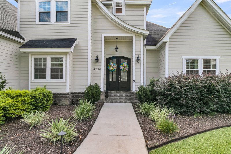 Property image 3 of 4234 Club Course Drive in Coosaw Creek Country Club, North Charleston, SC 29420