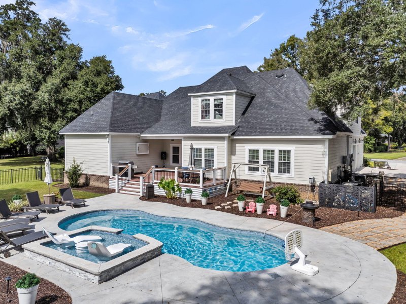 Property image 5 of 4234 Club Course Drive in Coosaw Creek Country Club, North Charleston, SC 29420