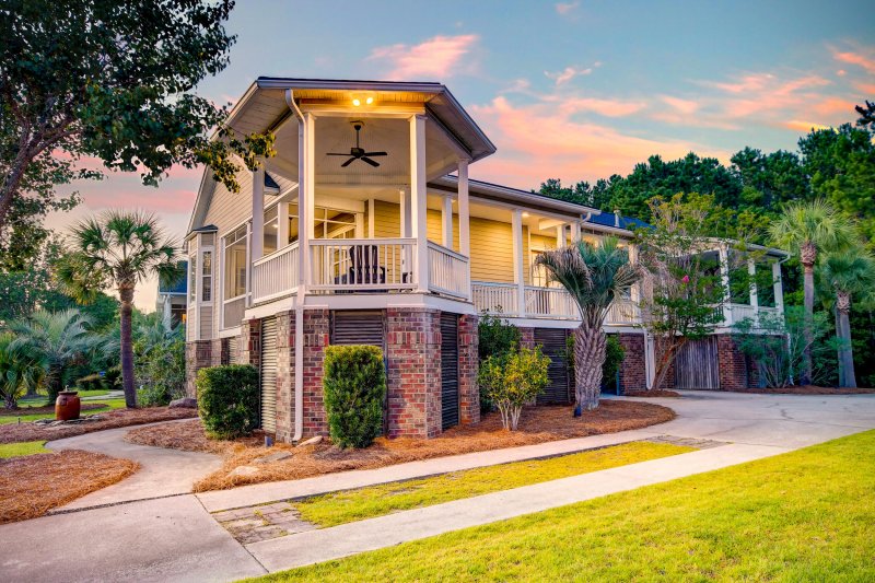 Property image 3 at 1721 Rivertowne Country Club Drive, Mount Pleasant, SC 29466