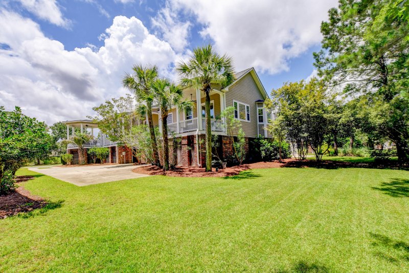 Property image 5 at 1721 Rivertowne Country Club Drive, Mount Pleasant, SC 29466