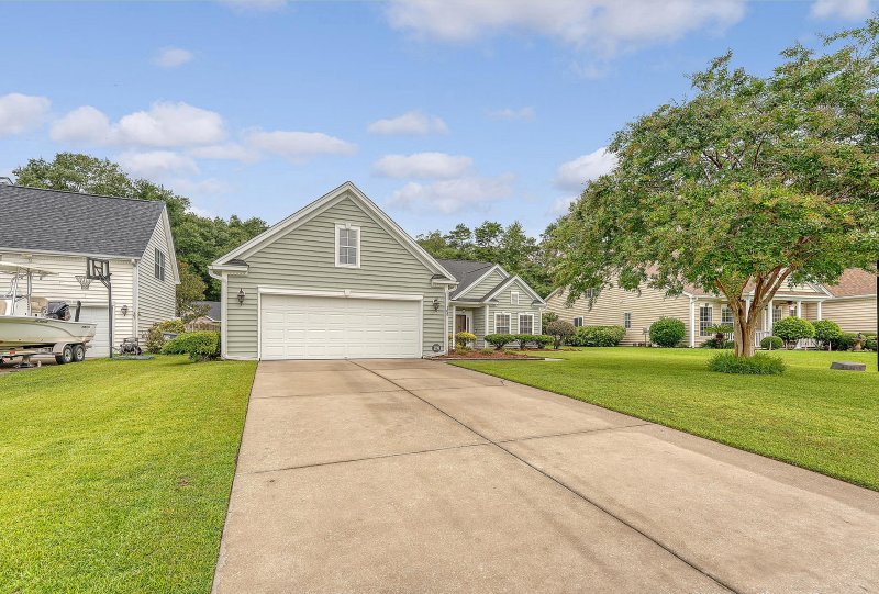 Property image 2 at 103 Back Tee Circle, Summerville, SC 29485