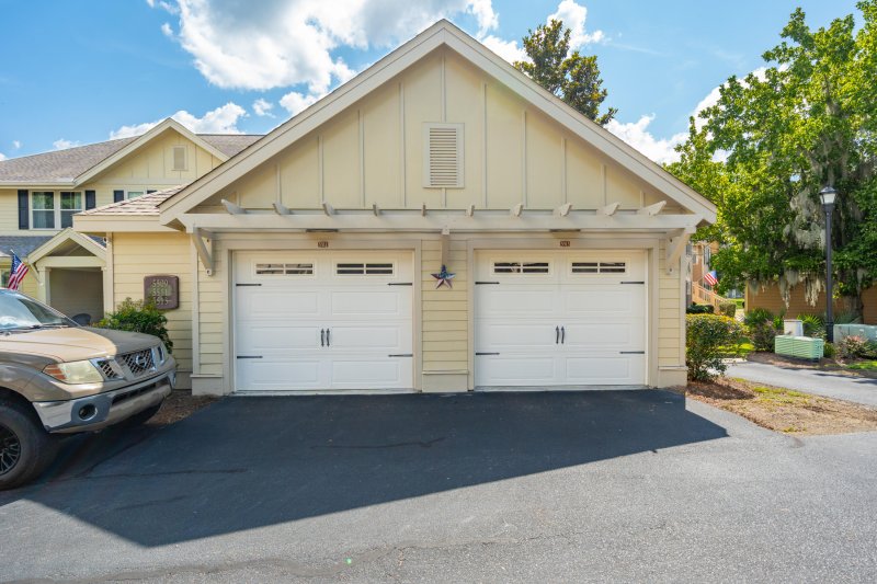 Property image 3 of 5511 Colonial Chatsworth Circle in Summers Bend on the Ashley, North Charleston, SC 29418