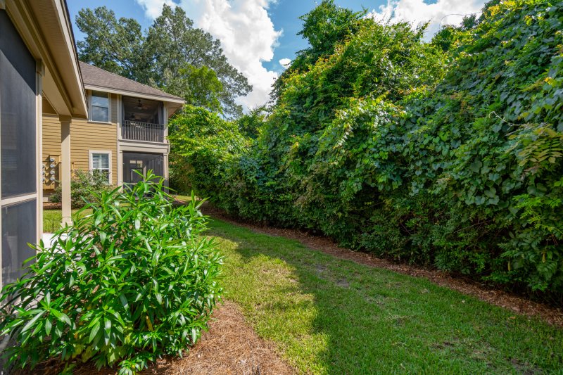 Property image 4 of 5511 Colonial Chatsworth Circle in Summers Bend on the Ashley, North Charleston, SC 29418