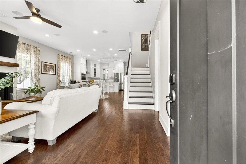 Property image 4 of 2022 Codorus Lane in Bowen, Hanahan, SC 29410