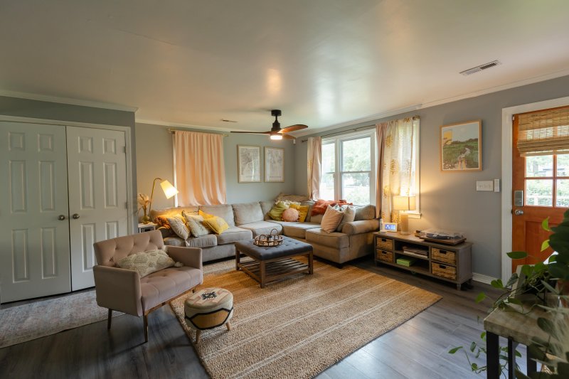 Property image 4 at 716 White Oak Drive, Charleston, SC 29407