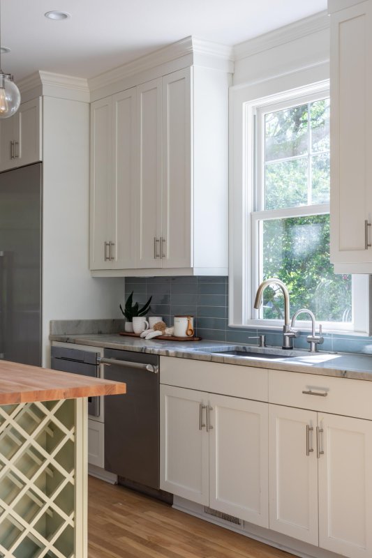 Property image 5 of 517 Royall Avenue in Old Village, Mount Pleasant, SC 29464