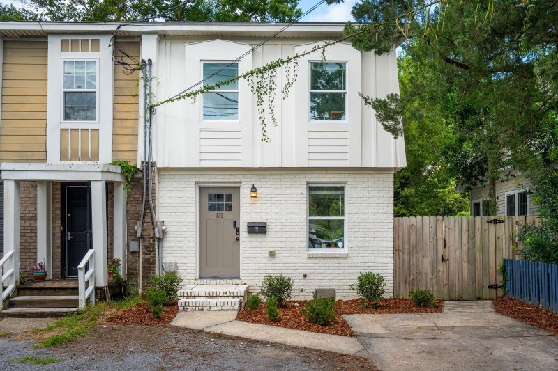 937 Rutledge Avenue B