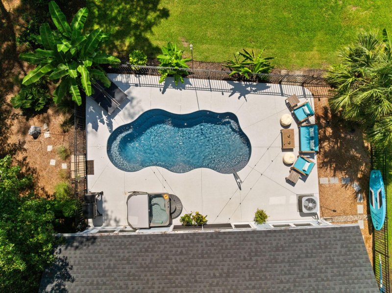 Property image 3 of 189 Granton Edge Lane in Cane Bay Plantation, Summerville, SC 29486