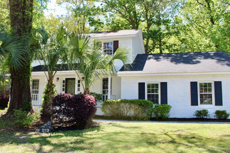 Property image 2 at 212 Blue Heron Drive, Summerville, SC 29485