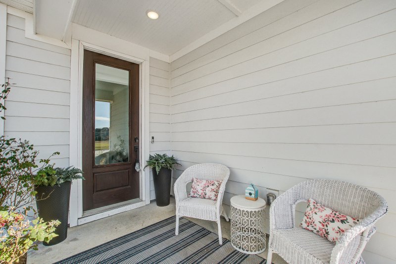 Property image 4 of 106 Helena Park Drive in Carnes Crossroads, Summerville, SC 29486