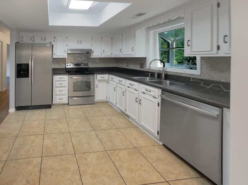 Property image 2 at 100 Birchwood Drive, Summerville, SC 29483