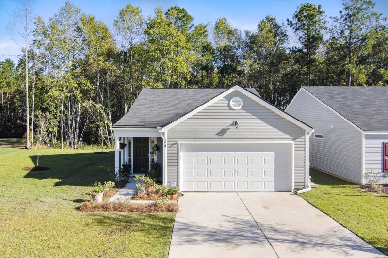 Property image 3 at 124 Keaton Brook Drive, Summerville, SC 29485