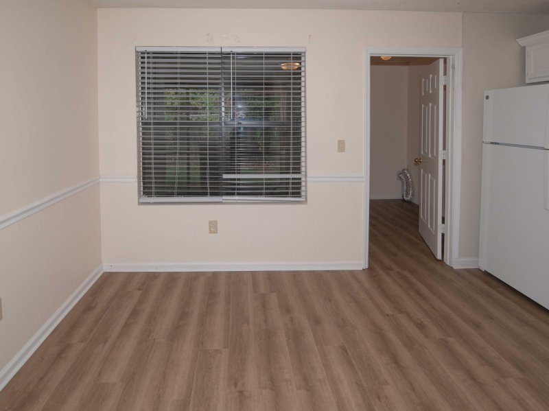 Property image 3 of 6240 Lucille Drive in Aichele Terrace, North Charleston, SC 29406