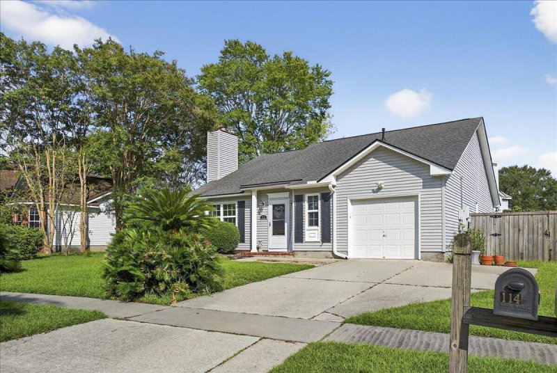 Property image 3 at 114 Birkdale Court, Charleston, SC 29414