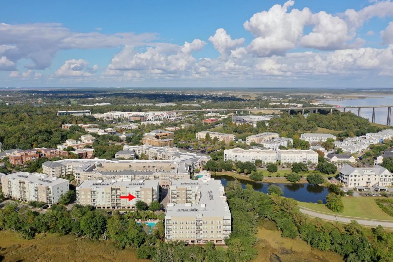 Property image 2 at 135 Pier View Street 304, Charleston, SC 29492