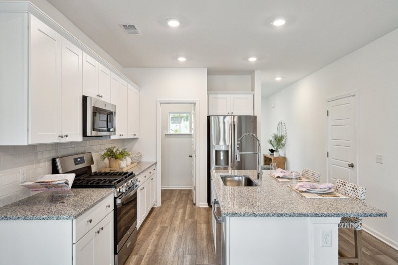 Property image 5 of 1044 Riverbed Retreat Lane in Summers Corner, Summerville, SC 29485