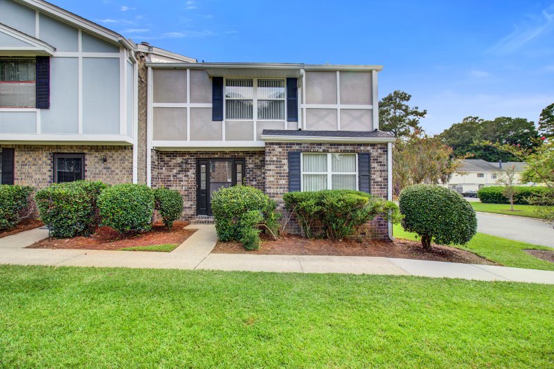 Property image 2 of 2932 Cathedral Lane in Old Towne Villas, Charleston, SC 29414