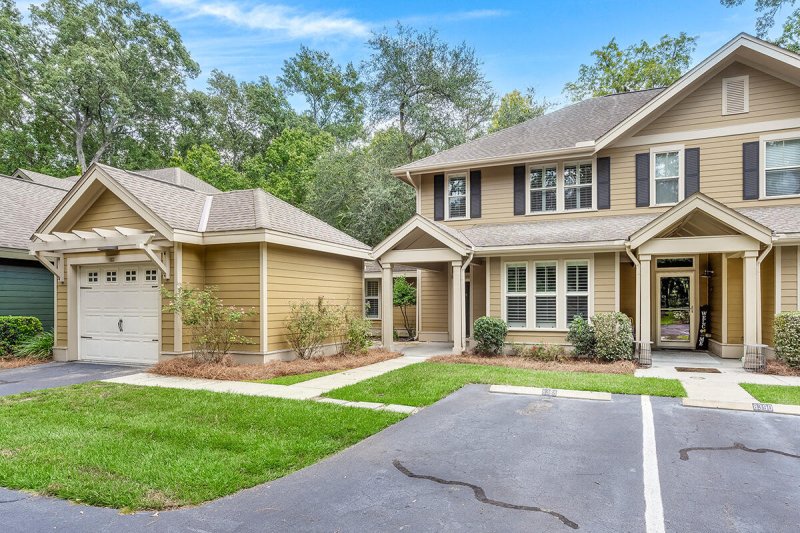 Property image 2 at 8388 Camp Gregg Ln, North Charleston, SC 29418