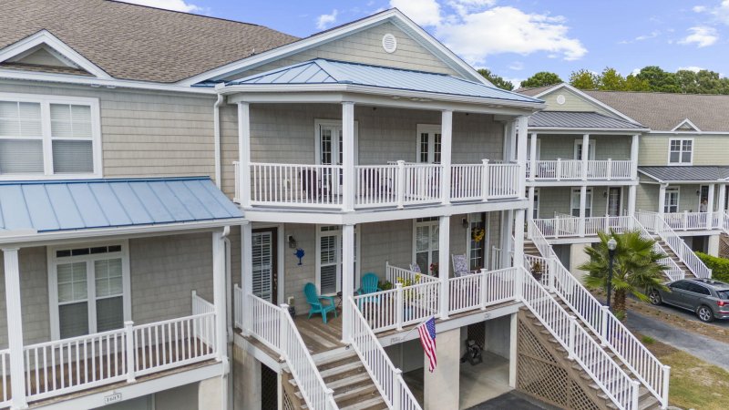 Property image 3 of 1604 Hopeman Lane in Charleston National, Mount Pleasant, SC 29466