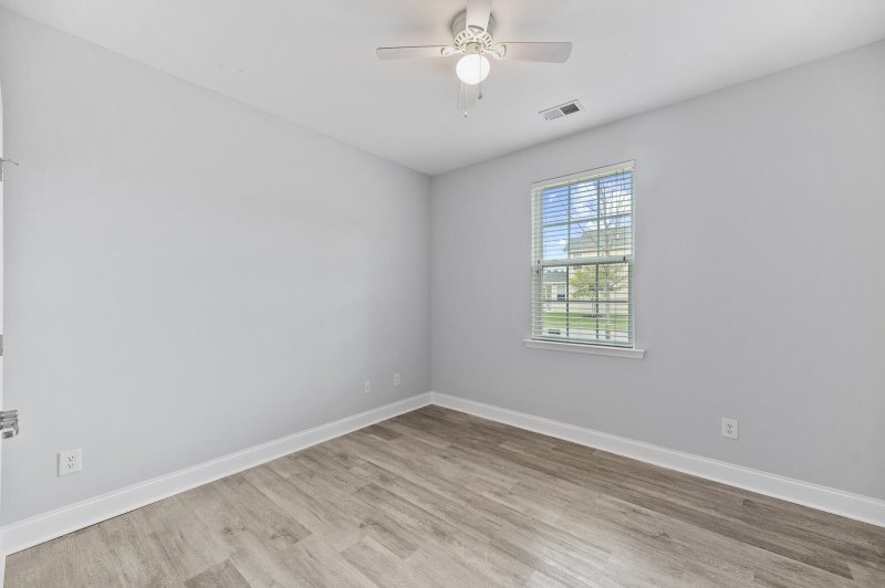 Property image 5 at 215 Overcup Loop, Summerville, SC 29486