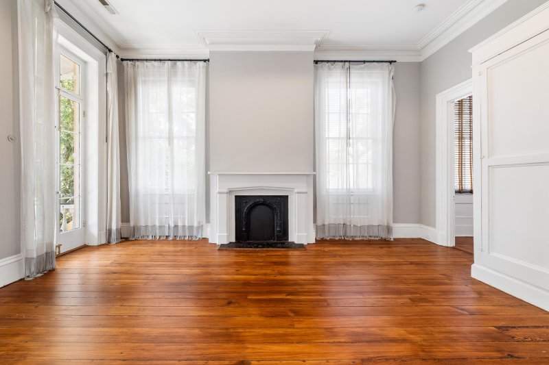 128 Wentworth Street 4