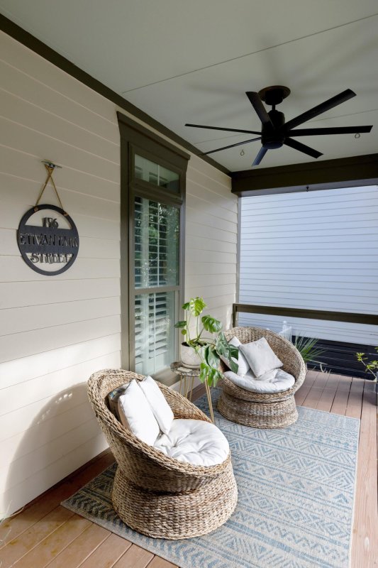 Property image 5 of 156 Etiwan Park Street in Daniel Island, Charleston, SC 29492