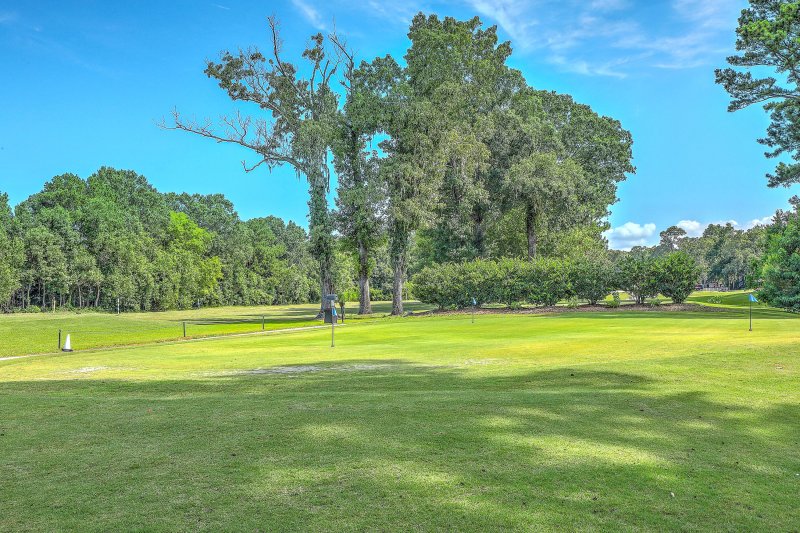 Property image 3 at 6 Roslyn Drive, Charleston, SC 29414