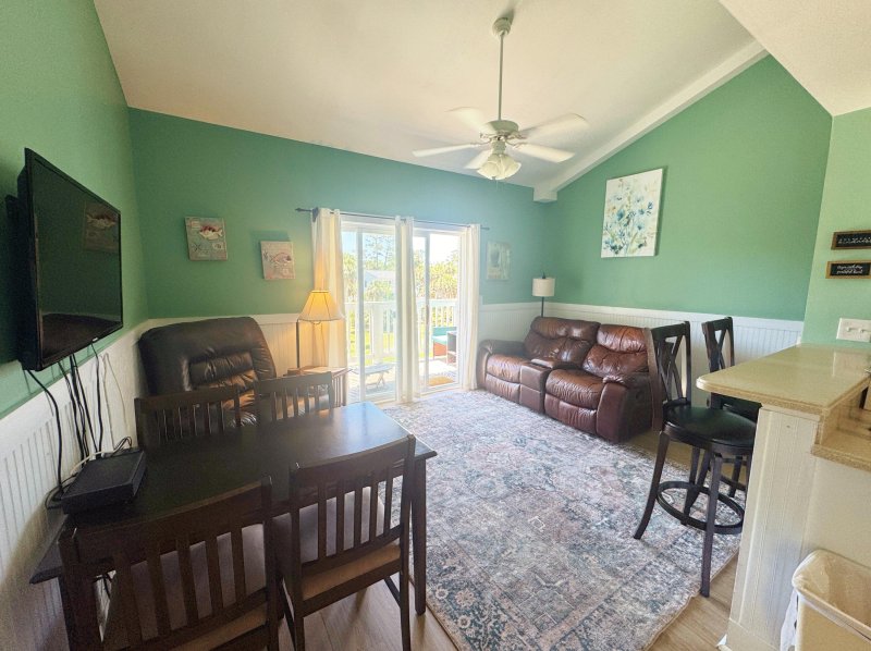 287 Driftwood Lane