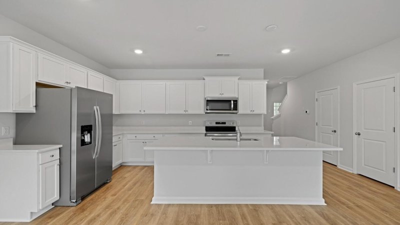 Property image 3 of 214 Garbon Drive in Garbon Fields, Summerville, SC 29485