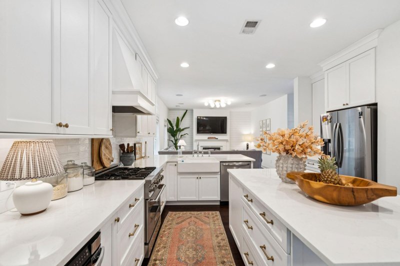 3924 Hanoverian Drive