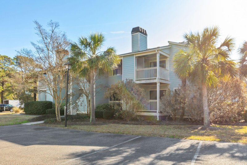 Property image 3 at 1481 Center Extension Street 1602, Mount Pleasant, SC 29464