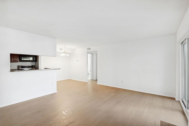 Property image 5 at 1481 Center Extension Street 1602, Mount Pleasant, SC 29464