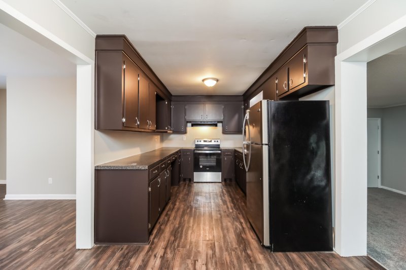 Property image 5 of 7021 Midland Drive in Midland Park, North Charleston, SC 29406