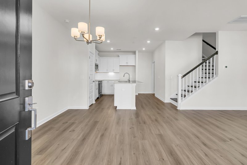 Property image 4 of 149 Brown Swiss Circle in Six Oaks, Summerville, SC 29483