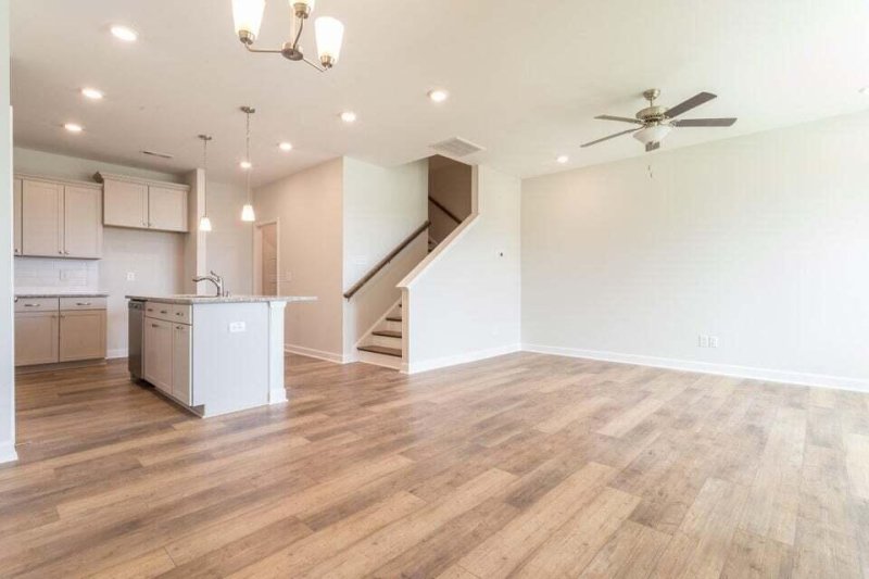 Property image 5 at 125 Brown Swiss Circle, Summerville, SC 29483