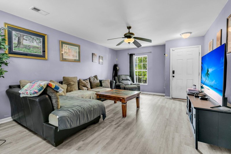 Property image 5 of 1516 Mandarin Court in Drakesborough, Summerville, SC 29483