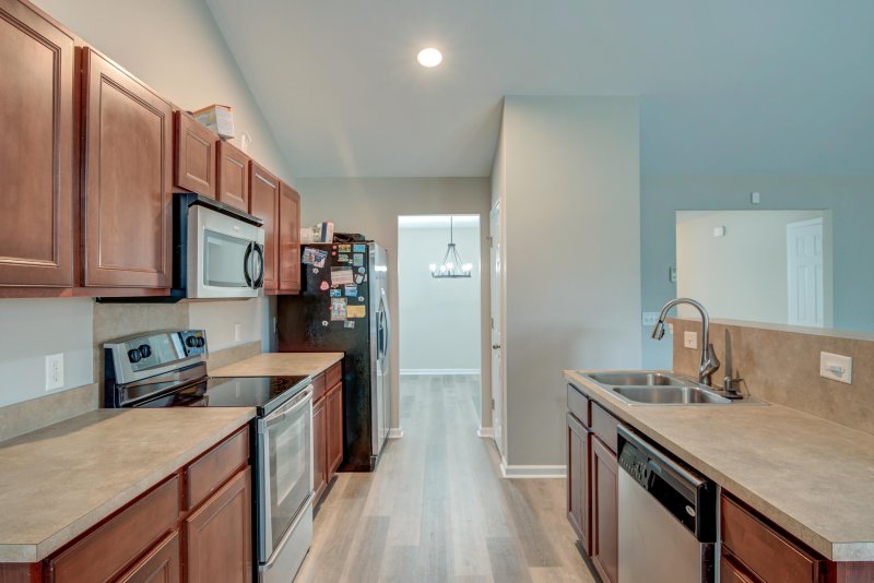 Property image 3 of 115 Salem Creek Drive in Liberty Hall Plantation, Goose Creek, SC 29445