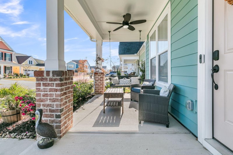 Property image 4 of 1084 Magnolia Warbler Way in Homecoming, Ravenel, SC 29470