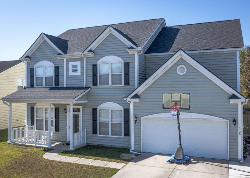 7320 Brown Thrasher Court