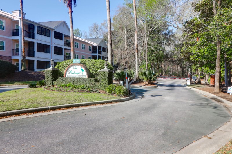 1025 Riverland Woods Place 116