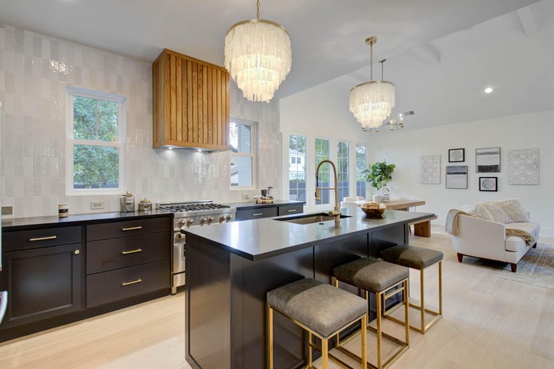 Property image 4 at 127 Darlington Avenue, Charleston, SC 29403