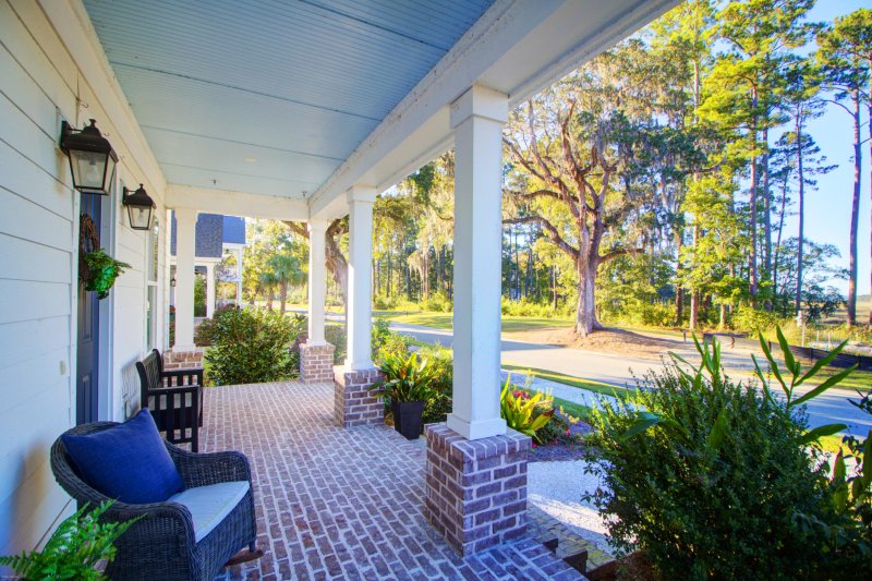 Property image 4 of 4010 Berberis Lane in Poplar Grove, Ravenel, SC 29470